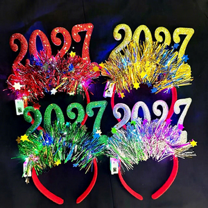 Serre-tête LED scintillant 2027 à piles en plastique, très populaire, pour décoration de fête avec 3 modes d'éclairage pour le réveillon du Nouvel An - Product Image 1