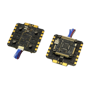 Contrôleur de vol XFlight Hobby F722 3-8S 100A 110A ESC 4-en-1 F722 STACK 30x30mm avec gyroscope ICM42688 pour drone de course FPV télécommandé - Product Image 1