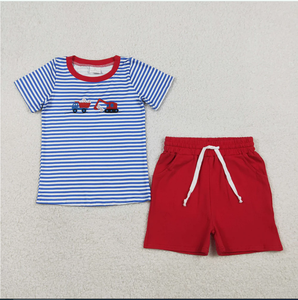 Conjunto de ropa de verano para niños BSSO1671, camiseta con rayas bordadas de béisbol y camiones, pantalones cortos rojos - Product Image 6