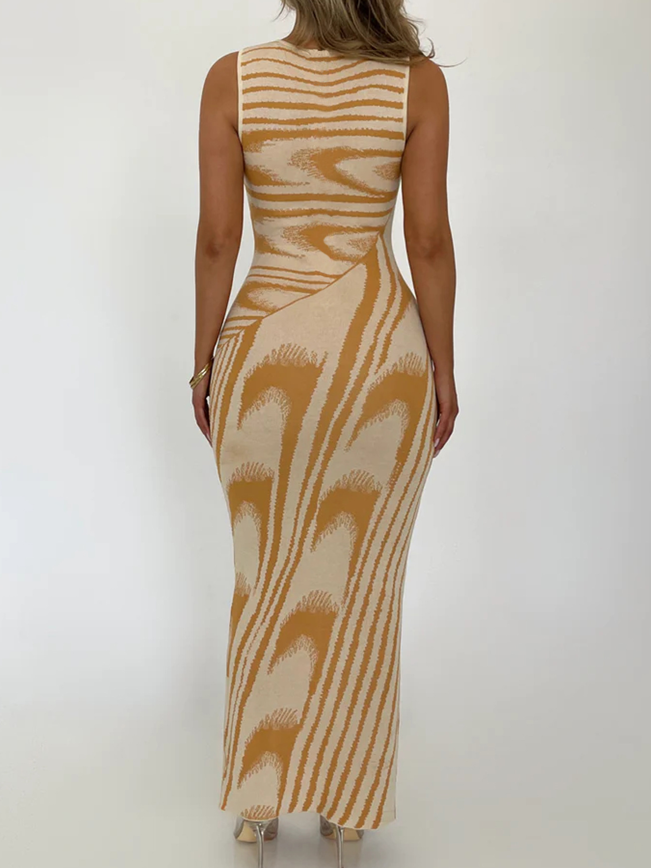 Shop Our Collection of Women's Trade Dresses - Stylish & Versatile