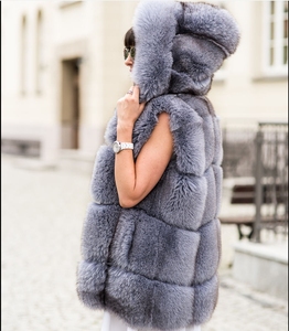 2019 New Arrival <strong>Fur</strong> Vest Real Fox Hooded <strong>Gilet</strong> Animal <strong>Fur</strong> Vest <strong>for</strong> <strong>Women</strong> - Product Image 2