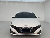 Voiture d'occasion Hyundai Elantra 2022, berline de luxe 1.5L, automatique, essence, cuir, personnalisation intérieure disponible