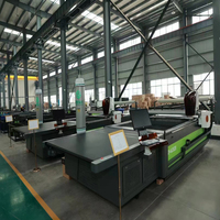 Machine de découpe automatique de tissu à commande PLC haute efficacité YINENG TECH pour sous-vêtements, certifiée CE, garantie 1 an