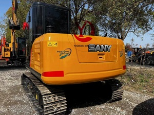 Excavadora de Cadenas Usada Komatsu SY95C de Alta Calidad y en Perfectas Condiciones, 9 Toneladas, Motor y Bomba en Venta - Product Image 2