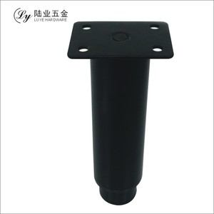 Patas ajustables de metal para muebles Luye Hardware de 13 cm en negro mate para sofá, cama, gabinete, mesa de centro y mueble para TV - Product Image 1
