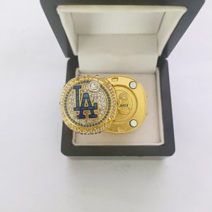2025-2026 New Los Angeles Dodgers Baseball Championship Ring Manufacturer Direct Sales Souvenir Fan Collection - Product Image 3