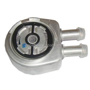 Modello di radiatore olio motore per LandRover RangeRover Evoque 2.0L Ford Mondeo FocusMK3 Galaxy LR025515 AG9G-6A642-BC 1682214 31316639 - Product Image 1