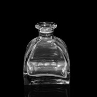Bouteilles de diffuseur en verre transparent vides en forme de pyramide de dessus de liège 250ml 25CL