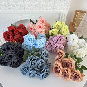 Mazzo di 9 Rose di Seta con Diamanti per Decorazioni di Matrimoni e Sale Cerimonie, Esportazione all'Ingrosso - Product Image 4