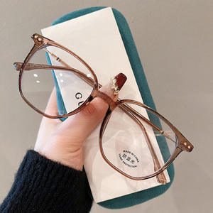 Qianai Square TR90 Monture de lunettes large anti-lumière bleue pour femmes R4 30292 - Product Image 1