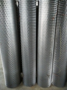 Grillage métallique perforé en acier galvanisé, filtre de purification à mailles losangées pliées - Product Image 2