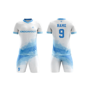 เสื้อฟุตบอล100ผ้าโพลีเอสเตอร์ระบายอากาศได้ดีสำหรับสโมสร - Product Image 5