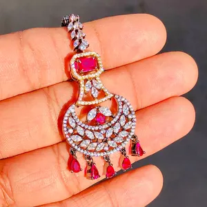 Mang Tika de Oro Rosa con Diamantes de Circonita Cúbica, Mang Tika Blanco para Damas de Honor, Mang Tika de Rubí con Circonita Cúbica - Product Image 1