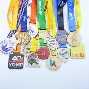 Personalizzato tedesco per bambini <span class=keywords><strong>gara</strong></span> Rugby pallavolo medaglia cordino Tennis da tavolo boxe nuoto stella Fiesta combinazione Judo sport medaglia di legno - Product Image 2