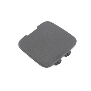 Cache-prise de remorquage arrière Volvo XC40 2018-2022 en ABS avec protection de crochet de verrouillage R169H - Product Image 1