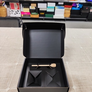 Exquisitas Carpetas Plegables Anti-Impacto y Ecológicas con <span class=keywords><strong>Etiqueta</strong></span> de Sellado para Empaquetado de Alimentos en Comercio Electrónico, Personalizables y Duraderas de Papel - Product Image 5