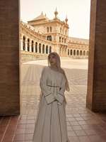 Robe Abaya Évasée à Col Rond et Manches Longues avec Détails Linéaires, Fabrication Personnalisée OEM, Vêtement Islamique Modeste, Mode Dubaï pour Femmes