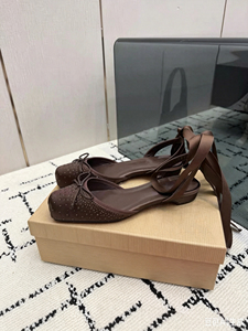 Sandalias de Novia de Satén con Pedrería, Punta Cuadrada, Estilo Bailarina, con Cinta en el Tobillo y Tira Trasera, Suela de Cuero Vacuno y Forro de Piel de Oveja - Product Image 5