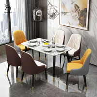 Chaises de salle à manger en cuir en gros, dossier haut, pieds en métal, chaise de bureau en fer pour hôtel, mobilier domestique beige gris, luxe léger et simple