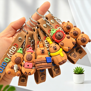 Lindo llavero de PVC con forma de capibara, colgante de dibujos animados para bolso - Product Image 1