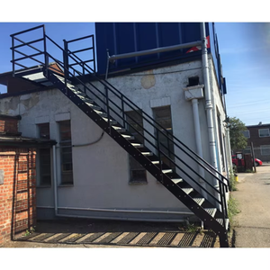 <span class=keywords><strong>Escalier</strong></span> en acier à <span class=keywords><strong>marches</strong></span> fermées, installation facile, structure en acier, <span class=keywords><strong>escalier</strong></span> extérieur durable - Product Image 2