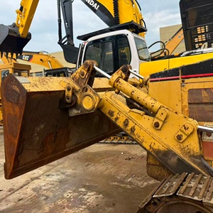 รถดันดิน CAT D3C สีเหลือง มือสอง อุปกรณ์ก่อสร้าง ปี 2020 เครื่องยนต์คัมมินส์ 180 แรงม้า ความจุดันดิน 7.5 เมตร - Product Image 6