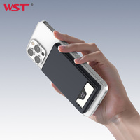 WST OEM ODM personnalisé disponible chargeur magnétique sans fil LED affichage PD 20W charge rapide mince mini batterie externe pour distributeurs