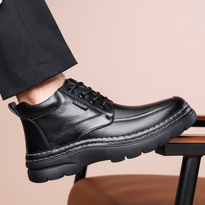 Bottes à lacets en cuir véritable pour hommes, bout rond, doublure en fourrure, semelle extérieure en caoutchouc, bottes d'hiver chaudes antidérapantes pour la neige - Product Image 3