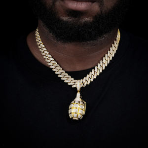 Joyería fina de estilo Punk Hip Hop para hombre chapado en oro plata esterlina 925 Moissanite Iced Out Hand Grenid Shape Pendant - Product Image 5