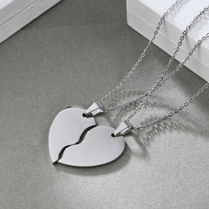 Collar con Colgante de Acero Inoxidable en Forma de Corazón de 35 mm, Diseño Liso, Regalo para Parejas, Uso Diario - Product Image 4