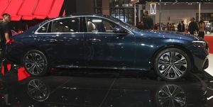 Usato <span class=keywords><strong>Mercedes</strong></span> Benzs <span class=keywords><strong>E</strong></span> <span class=keywords><strong>Class</strong></span> PHEV E350 <span class=keywords><strong>E</strong></span> L auto ibride Plug-in berlina nuovo veicolo energetico in cina - Product Image 2