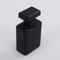 Flacon de parfum carré en verre vide avec surface givrée 50 ml, vaporisateur rechargeable, diffuseur à bâtonnets de haute qualité – Vente en gros