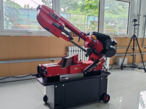 Sierra de Cinta Portátil G4018, Ángulo de 0-45, Tensión Manual, Motor Semiautomático, Corte de <span class=keywords><strong>Metal</strong></span> <span class=keywords><strong>Industrial</strong></span> para Taller - Product Image 2