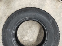Pneu pour camionnette 215/75R16C 225/75R16C avec garantie de 3 ans, solution économique pour les petites fourgonnettes de fret et les véhicules de livraison