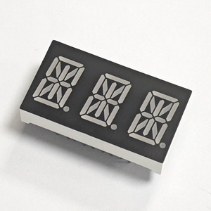 Pantalla LED de 14 segmentos de luz blanca de <span class=keywords><strong>3</strong></span> dígitos de 0,54 pulgadas para contadores digitales, monitores de temperatura, paneles industriales - Product Image 1