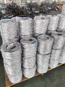 Bobine de fil barbelé galvanisé à chaud de 25 kg, calibre 15 - Product Image 5