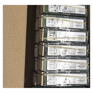 Unidad de Almacenamiento Interna para Servidor Samsung PM981A de 256 GB M.2 NVMe SSD - Product Image 1