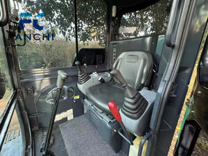 Mini-excavatrice Kobelco 55SR d'occasion en bon état, climatisation réversible, plus abordable - Product Image 6