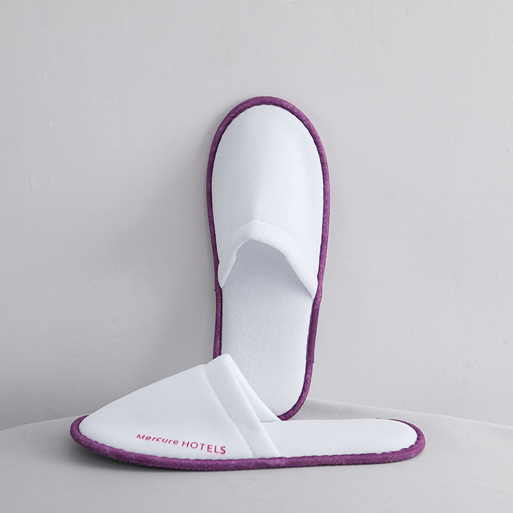 Premium Closed Toe Disposable Hotel Slippers