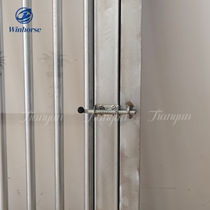 強力な金属製の馬車の窓、保護用ベントバーと透明な強化された強化された安定した換気ニーズのためのガラスパネル - Product Image 5