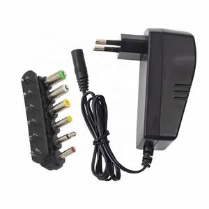 Blister paket 3V-12V AC/DC Universal-Netzteil 30W USB-Spitzen 6V 7,5 V 9V Blister paket mit 6 Spitzen Netzteil