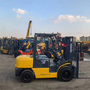 Chariot élévateur Komatsu FD30 à vendre, 3 tonnes, chariot élévateur Komatsu d'occasion de 3 tonnes avec moteur diesel à vendre - Product Image 4