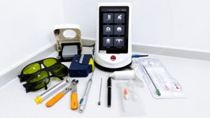 Sistema de Laser Diode Médico de 1470nm para Hemorroidas/EVLT/ENT/PLDD/EVLA/LIPOLISSE com Potência de 12W/15W - Product Image 2