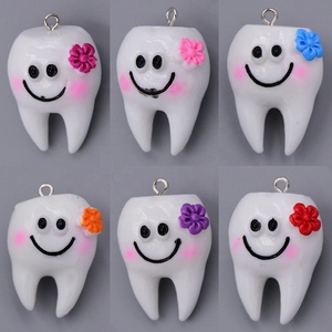 Dijes de Resina con Forma de Diente para Hacer Joyas, Aretes, Collares, Pulseras, Llaveros Hechos a Mano, Accesorios, Colgantes - Product Image 2