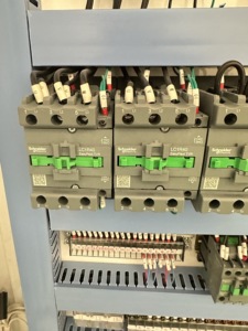 Máquina de Limpieza Vertical de Tres Etapas para la Fabricación de Vidrio Aislante - Product Image 6