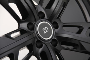 Cerchi in Lega 22 Pollici 5x130 Disponibili, Cerchioni per Auto Passeggeri per <span class=keywords><strong>Porsche</strong></span> <span class=keywords><strong>Cayenne</strong></span> Coupé, Panamera, Taycan <span class=keywords><strong>Turbo</strong></span> <span class=keywords><strong>S</strong></span> - Product Image 5