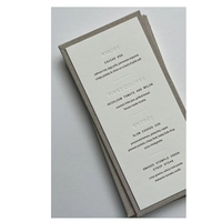Support en lin naturel linéaire sur mesure avec textile texturé pour carte de menu de mariage de 4x9 pouces