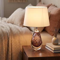 Top Vente Économiser de L'espace Petite Quantité Minimale De Commande Classique Créatif Peint À La Main Lampe de Table En Verre D'approvisionnement de Fabricant