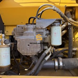 Excavatrice hydraulique sur chenilles Komatsu PC200 d'occasion de 20 tonnes, durable et très vendue pour les projets de construction - Product Image 5