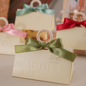 Creatieve Nieuwe Houten Ring Driehoek Niche Mori Gift Retour Candy Cadeau Opvouwbare Boxs - Product Image 1